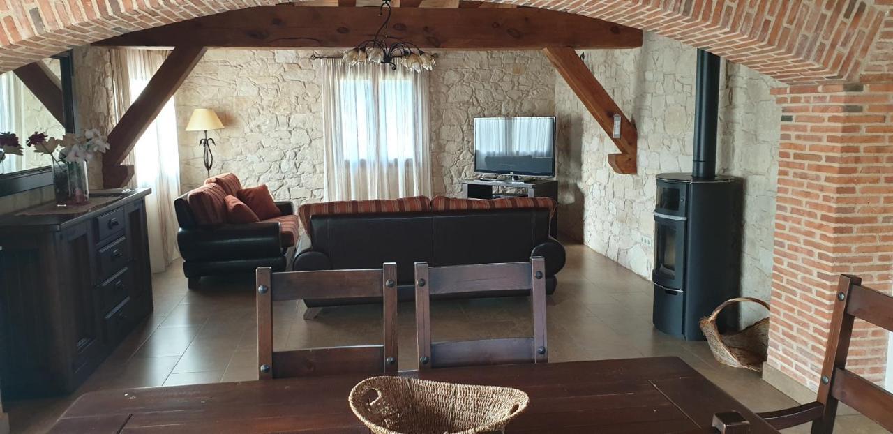 Casa Rural El Pilon Torre Val De San Pedro Eksteriør billede